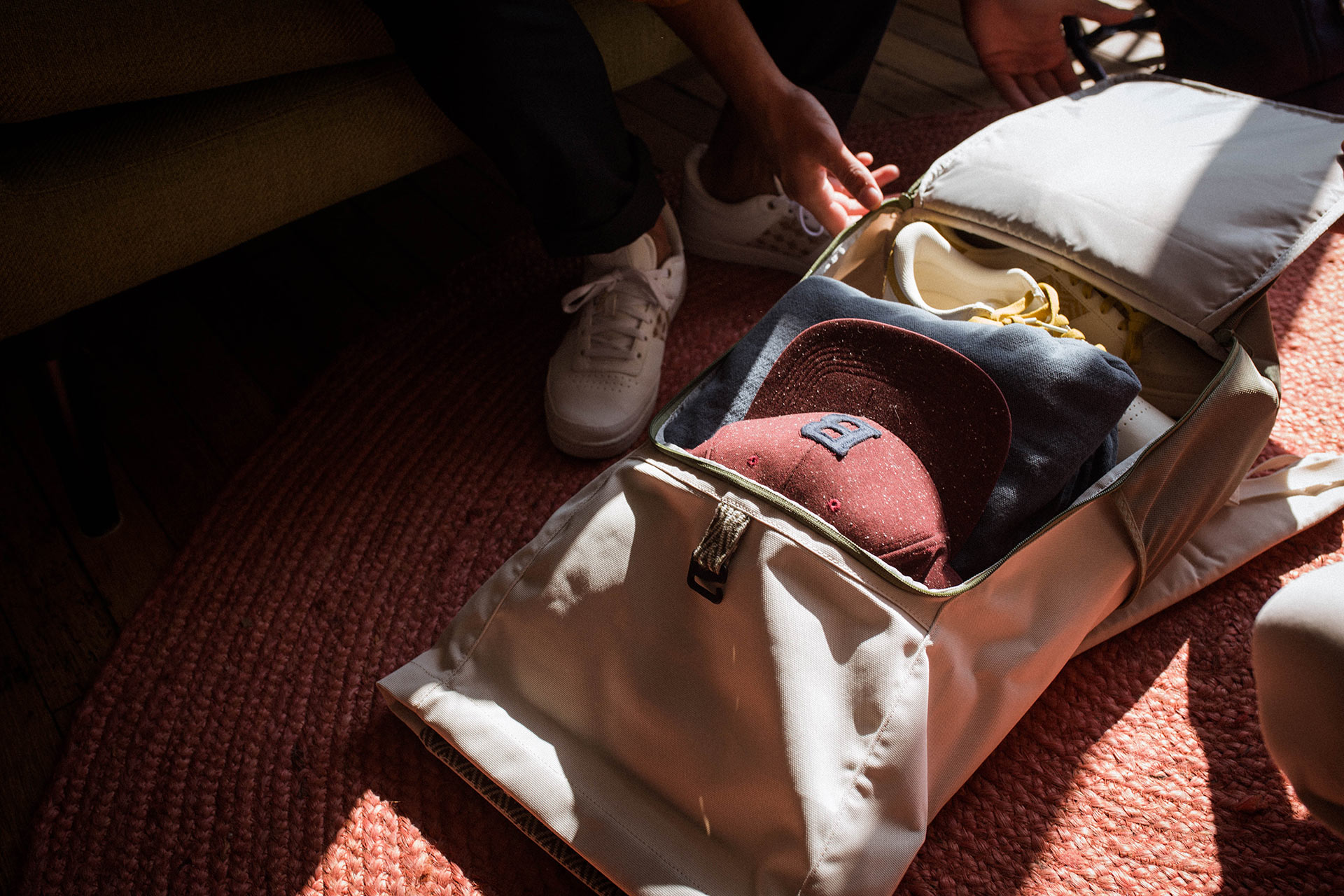 antoine-cornou-ngo-backpack-blanc-3